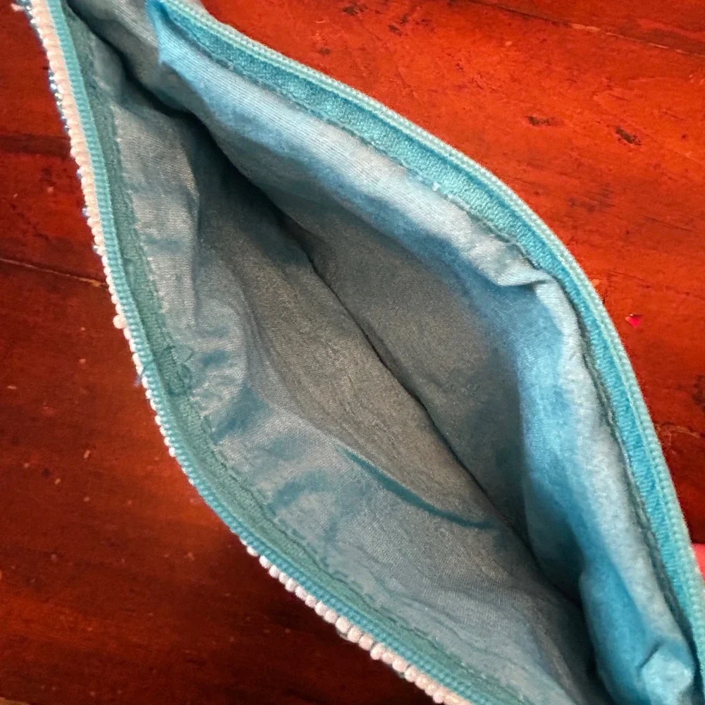 Bamboo Trading Co Seahorse Beaded Pouch Zipper w Shoulder Strap (not shown)